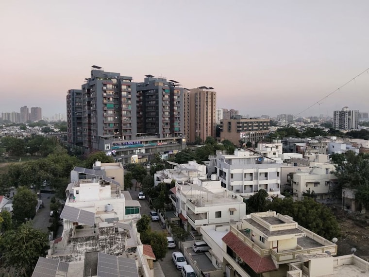 Exterior View, memnagar 3 Bedroom 1170 Sq.Ft. Apartment In Memnagar Ahmedabad 10578858
