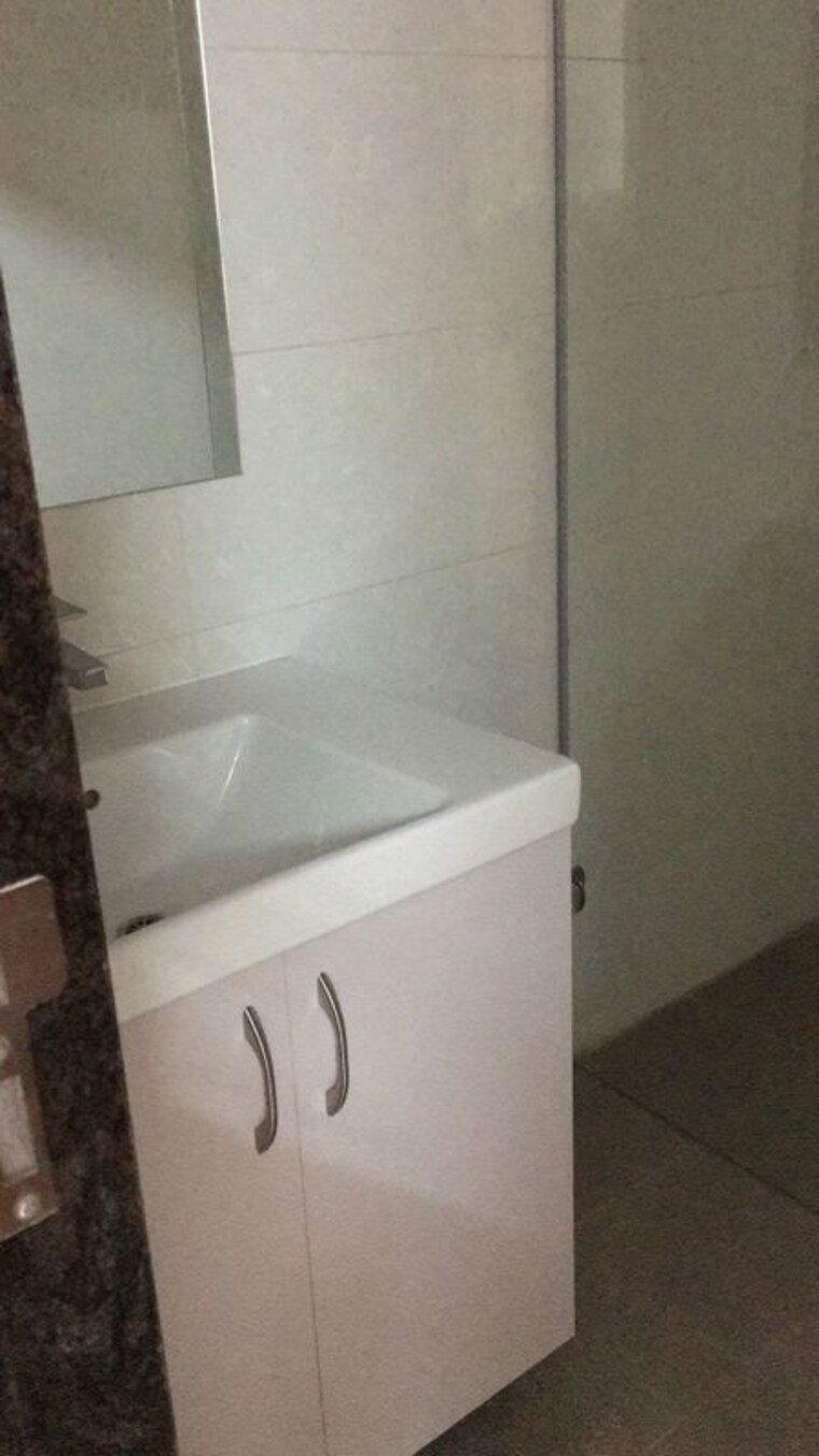 Bathroom, bollineni-bion 2 Bedroom 1290 Sq.Ft. Apartment In Kothaguda Hyderabad 10631073