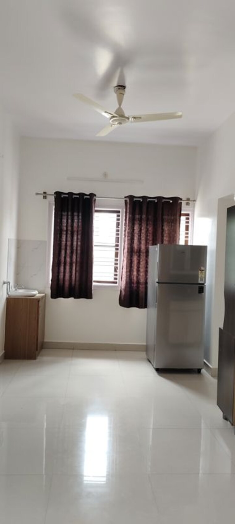 Living Room, indiranagar 2 Bedroom 1100 Sq.Ft. Apartment In Indiranagar Bangalore 10631091
