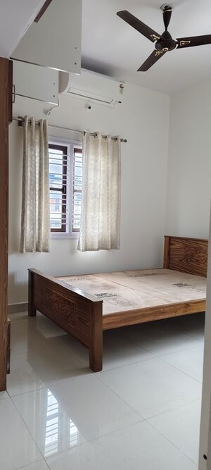 Bedroom in 2 BHK Apartment at Indiranagar – for Rent