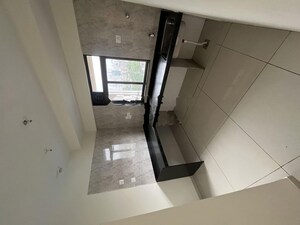 Furnished Amenities in 2 BHK Apartment at Chandak 34 Park Estate, Goregaon West – for Rent