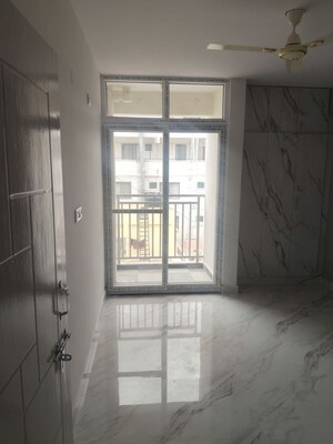 Room in 1 BHK Apartment at Krishna Residency Kadubeesanahalli, Kadubeesanahalli – for Rent
