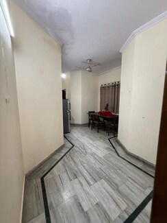 3 BHK Builder Floor For Rent in Chittaranjan Park