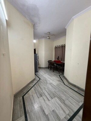 3 BHK Builder Floor For Rent in Chittaranjan Park