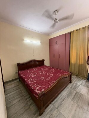 Bedroom in 3 BHK Builder Floor at Chittaranjan Park – for Rent
