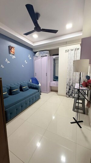 2 BHK Apartment For Rent in JP North Euphoria, Mira Road