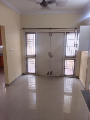 Room in 2 BHK Apartment at Keerthana Residency, Kadubeesanahalli – for Rent