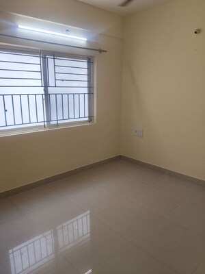 Room in 2 BHK Apartment at Keerthana Residency, Kadubeesanahalli – for Rent