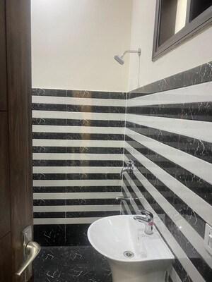 Staircase in 2 BHK Apartment at Thakkarwal – for Rent
