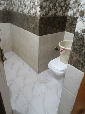 Bathroom in 1.5 BHK Villa at Sector 30 – for Rent