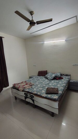 Bedroom in 3 BHK Apartment at Vip Road – for Rent