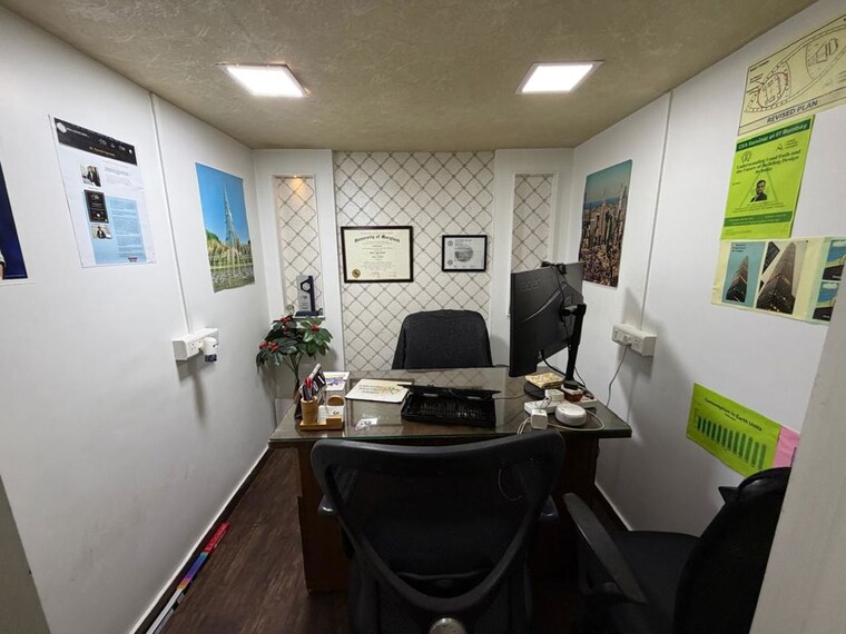 Team Area, rustomjee-eaze-zone-mall Commercial Office Space 100 Sq.Ft. In Malad West Mumbai 10631215