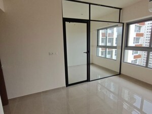 Room in 1.5 BHK Apartment at Piramal Vaikunth, Balkum Pada – for Rent