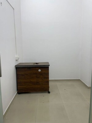 Furnished Amenities in  Office Space at Rustomjee Eaze Zone Mall, Malad West – for Rent