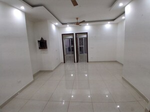 3 BHK Apartment For Rent in Vip Road