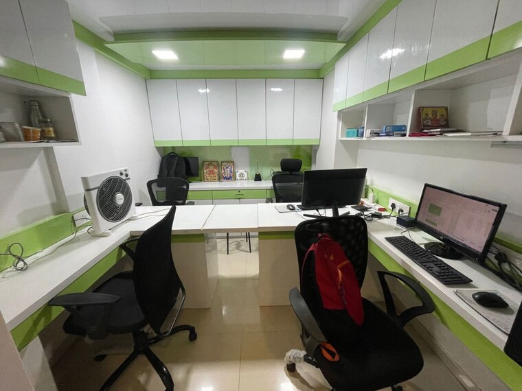 Team Area, rustomjee-eaze-zone-mall Commercial Office Space 174 Sq.Ft. In Malad West Mumbai 10631240