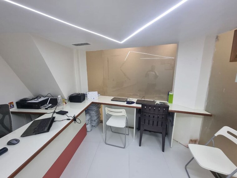 Team Area, rustomjee-eaze-zone-mall Commercial Office Space 200 Sq.Ft. In Malad West Mumbai 10631248