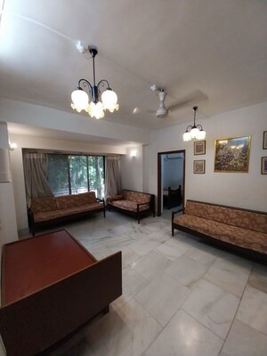 Bedroom in 3 BHK Apartment at Juhu – for Rent