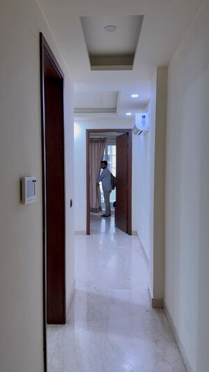 2 BHK Builder Floor For Rent in Kalkaji