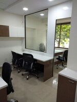 300 Sq.Ft. Office Space in Knox Plaza