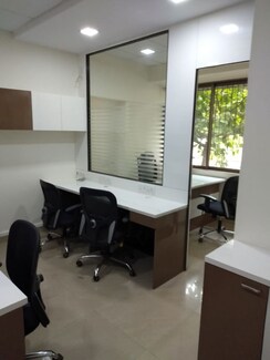 Office Space For Rent in Knox Plaza