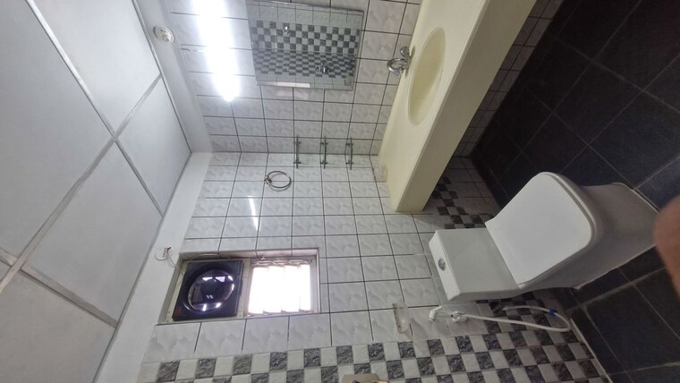 Bathroom, prestige-monte-carlo 3 Bedroom 1600 Sq.Ft. Apartment In Yelahanka Bangalore 10631286