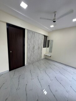1.5 BHK Apartment For Rent in Lodha Amara