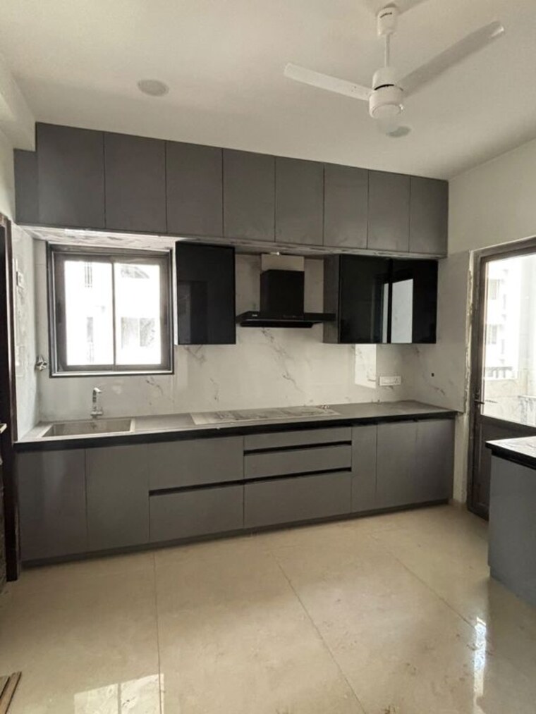 Kitchen, srr-sriram-river-view 3 Bedroom 2968 Sq.Ft. Apartment In Narsingi Hyderabad 10631365