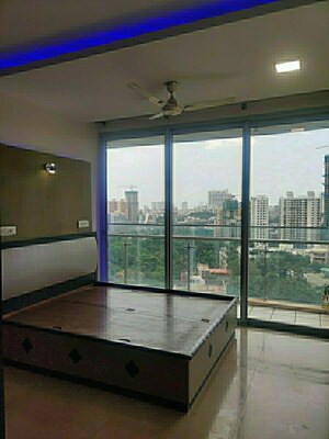 Room in 3 BHK Apartment at Oberoi Exquisite Goregaon, Goregaon East – for Sale