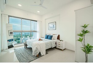 2 BHK Apartment For Rent in Shri Sai Baba CHS Khar, Khar East