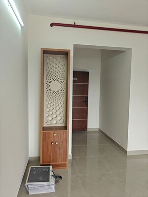 Room in 3 BHK Apartment at TVS Emerald Jardin, Singasandra – for Rent