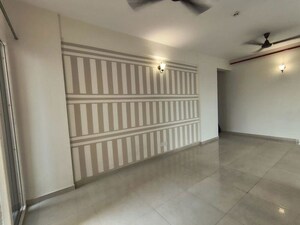 Room in 2 BHK Apartment at Signature Global The Millennia, Sector 37d – for Sale