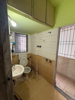 Attached Bathroom in 2 BHK Apartment at Cosmos Regency Kavesar, Kavesar – for Rent
