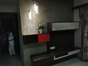 Furnished Amenities in 2 BHK Apartment at Nisarg Hyde Park, Kharghar – for Rent