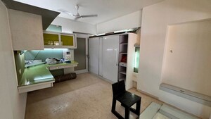 Bedroom in 3 BHK Apartment at Chembur – for Rent