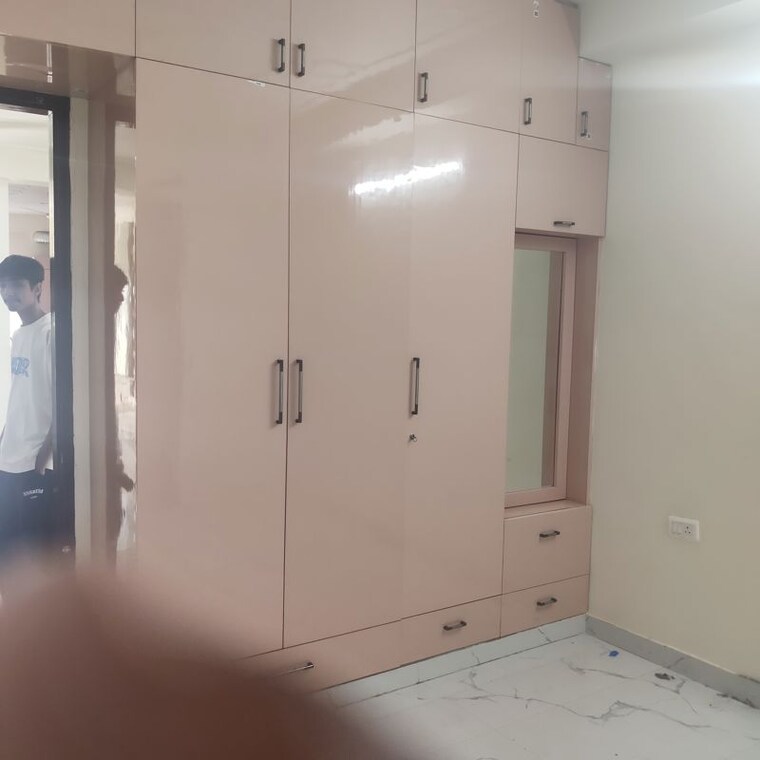Room, sector 9 2.5 Bedroom 1560 Sq.Ft. Builder Floor In Sector 9 Gurgaon 10588665