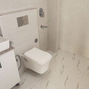 Bathroom in 2.5 BHK Builder Floor at Sector 9 – for Rent