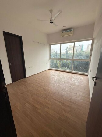 3 BHK 955 Sq.Ft. Apartment in Runwal Bliss