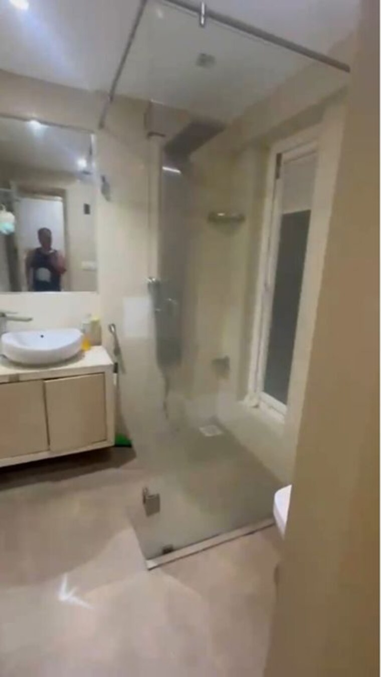 Bathroom, chembur 3 Bedroom 1755 Sq.Ft. Apartment In Chembur Mumbai 10631515