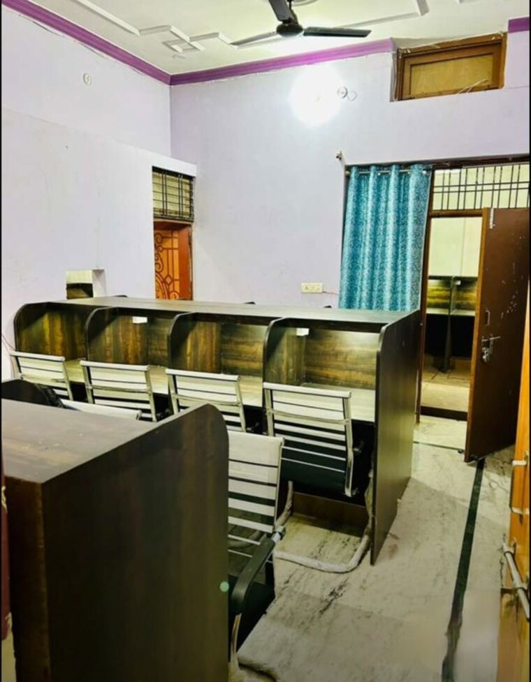 Kitchen, hazratganj Commercial Office Space 1000 Sq.Ft. In Hazratganj Lucknow 10631535