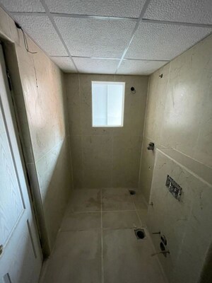 Bathroom in 3 BHK Apartment at Majestic Fortune, Jp Nagar – for Sale