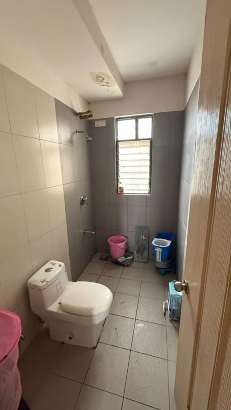 Bathroom, nanded-asawari 2 Bedroom 718 Sq.Ft. Apartment In Nanded Pune 10631534