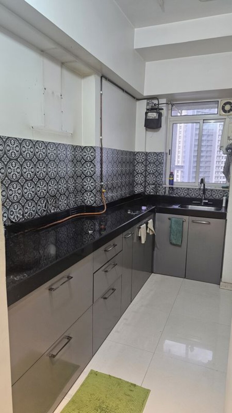 Kitchen, lodha-amara 2 Bedroom 672 Sq.Ft. Apartment In Kolshet Road Thane 10631527
