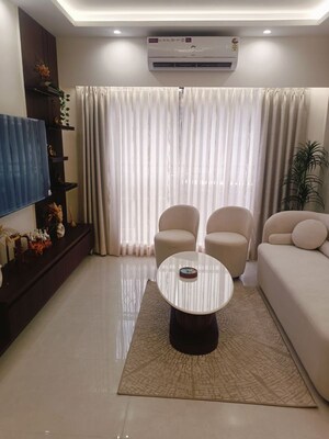2 BHK Apartment For Sale in Space Shreeji Serenity, Dadar East