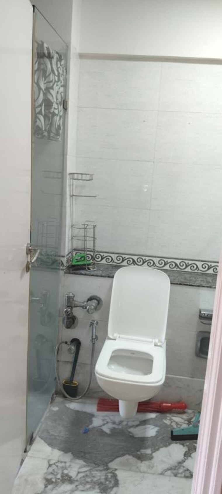 Bathroom, k-raheja-raheja-classique 4 Bedroom 2000 Sq.Ft. Apartment In Andheri West Mumbai 10631615