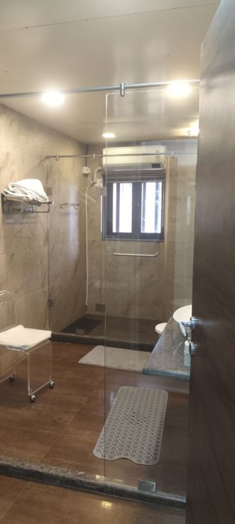 Bathroom, k-raheja-raheja-classique 4 Bedroom 2000 Sq.Ft. Apartment In Andheri West Mumbai 10631615