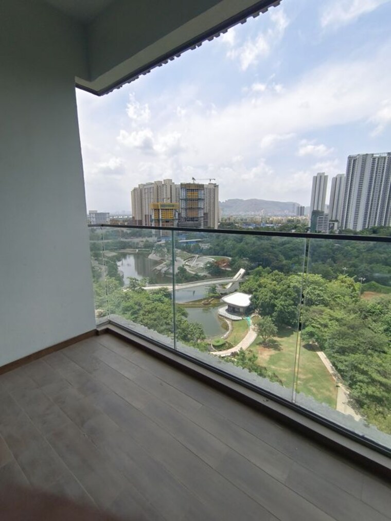 Balcony, kalpataru-immensa 4 Bedroom 1720 Sq.Ft. Apartment In Kolshet Road Thane 10631661
