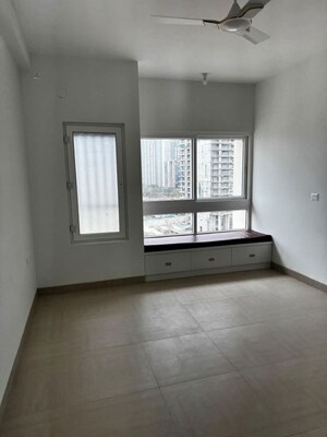 Room in 3 BHK Apartment at Karle Vario Homes, Hebbal – for Rent