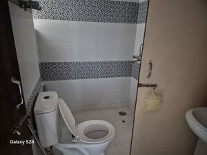 Bathroom in 4 BHK Builder Floor at Vasundhara Pride, Vasundhara Sector 16 – for Rent