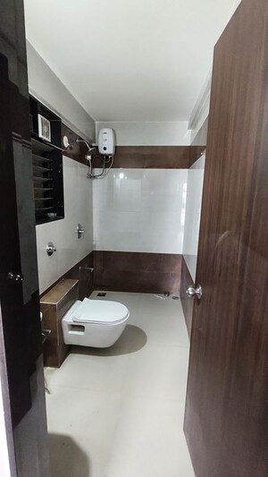 Bathroom in 2 BHK Apartment at Rameshwar Nagar – for Rent